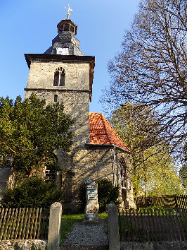 standort kirchhof ortskirche